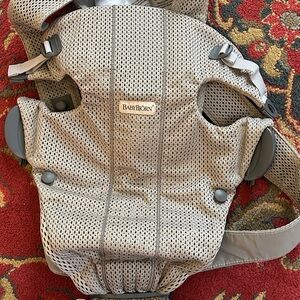 BabyBjörn Tan Mesh Mini Carrier